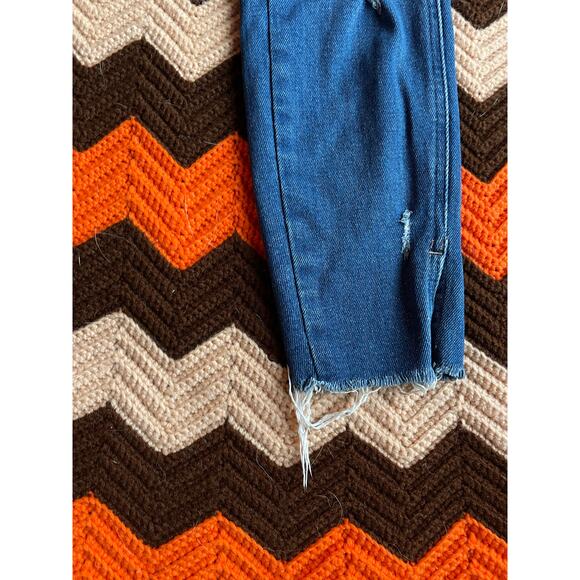 Tommy Hilfiger Ripped Dark Wash Raw Hem Skinny Legging Jeans sz 4 - Picture 2 of 9